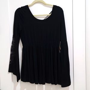 Torrid Black bell sleeve babydoll top